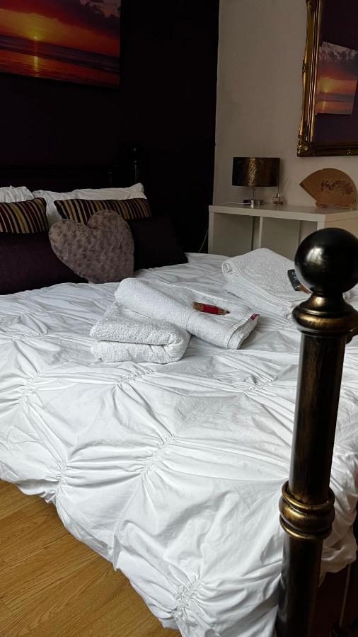 Home From Home, Close To Redditch Hospital Abb Eksteriør billede